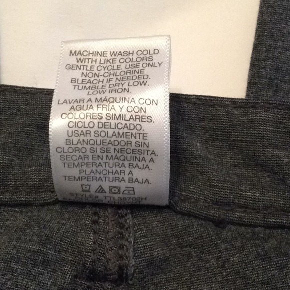 TIME & TRU  CAPRIS REAL STRETCHY - Picture 5 of 5